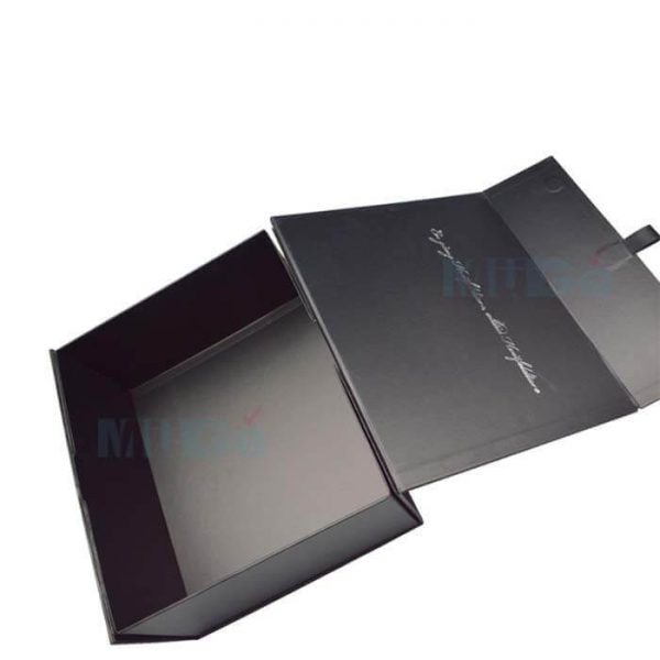 Box Custom Made Luxury Clothing Packaging With Magnetic Flap3