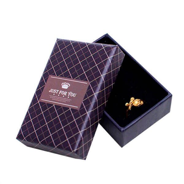 Custom Luxury Jewelry Hard Cardboard Gift Box Earring Necklace Box2