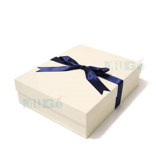 Factory Printed Paper Cardboard Luxury Custom Apparel Packaging1