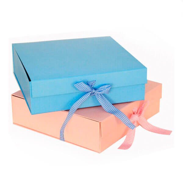Wholesale Custom Fashion Design Luxury Paper Gift Box Packaging1